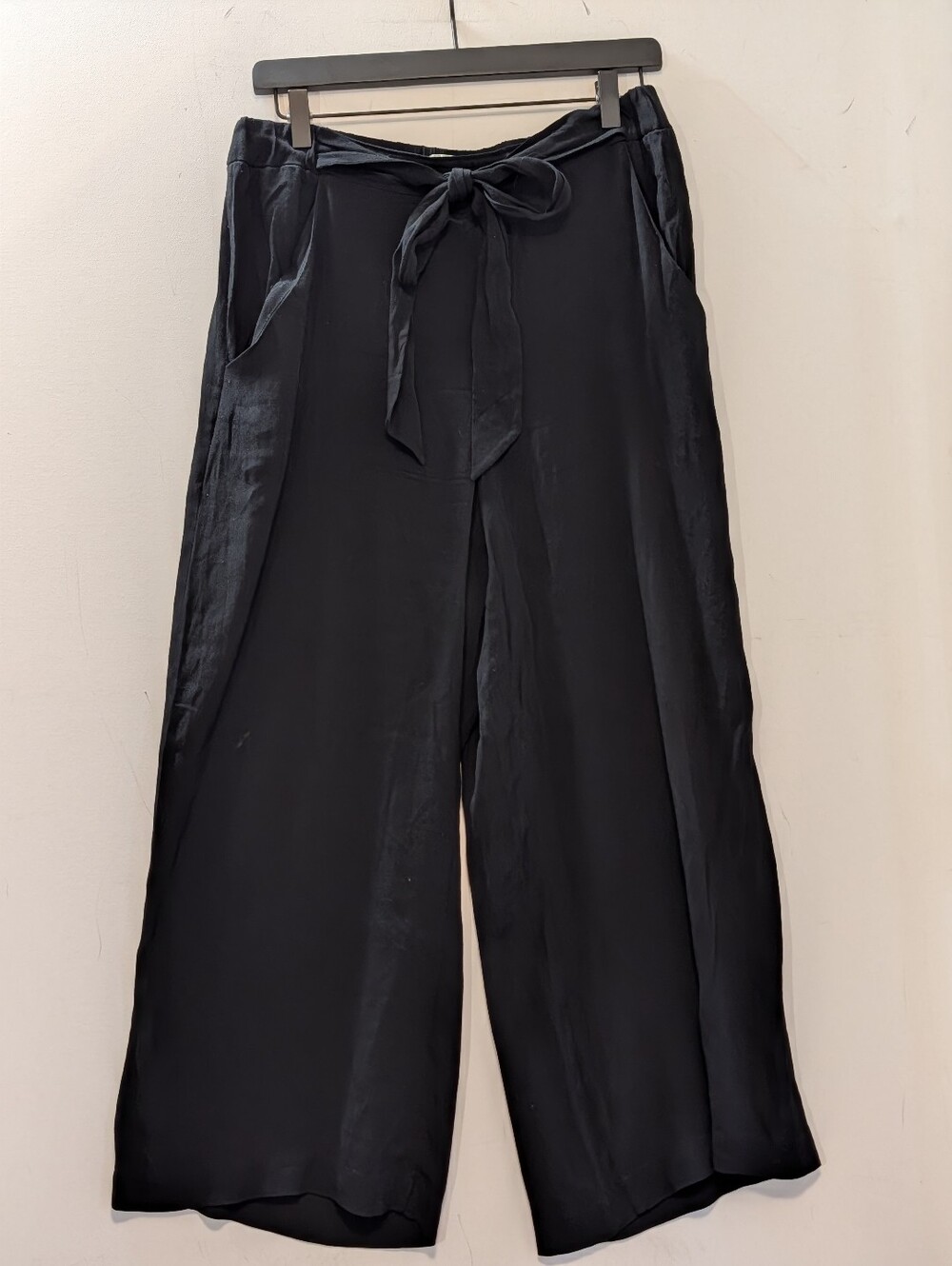 Wilfred Black Aritzia Wide Leg Pull On Pants Med Lightweight Trouser Relaxed
